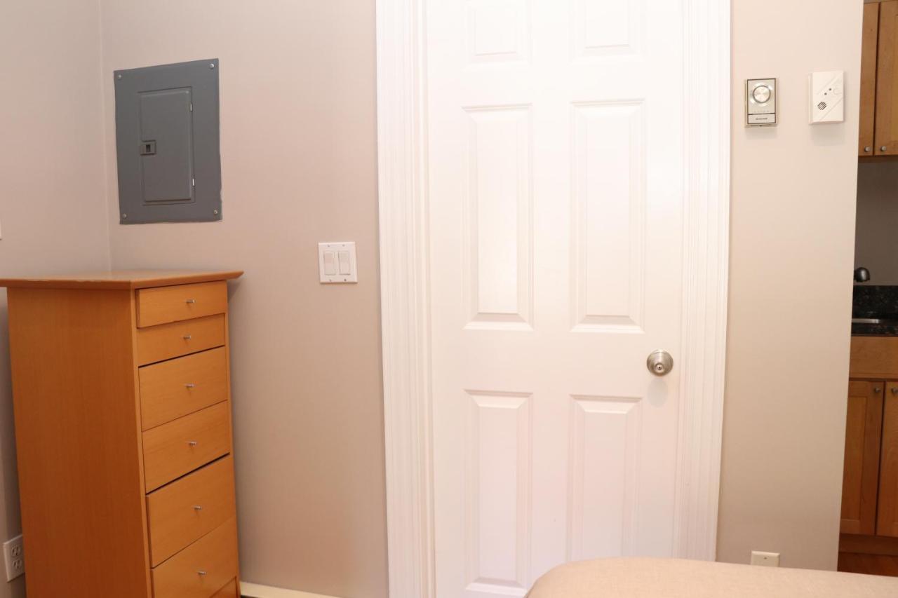 Stylish Downtown Studio In The South End, C. Ave #1 Boston Exteriör bild